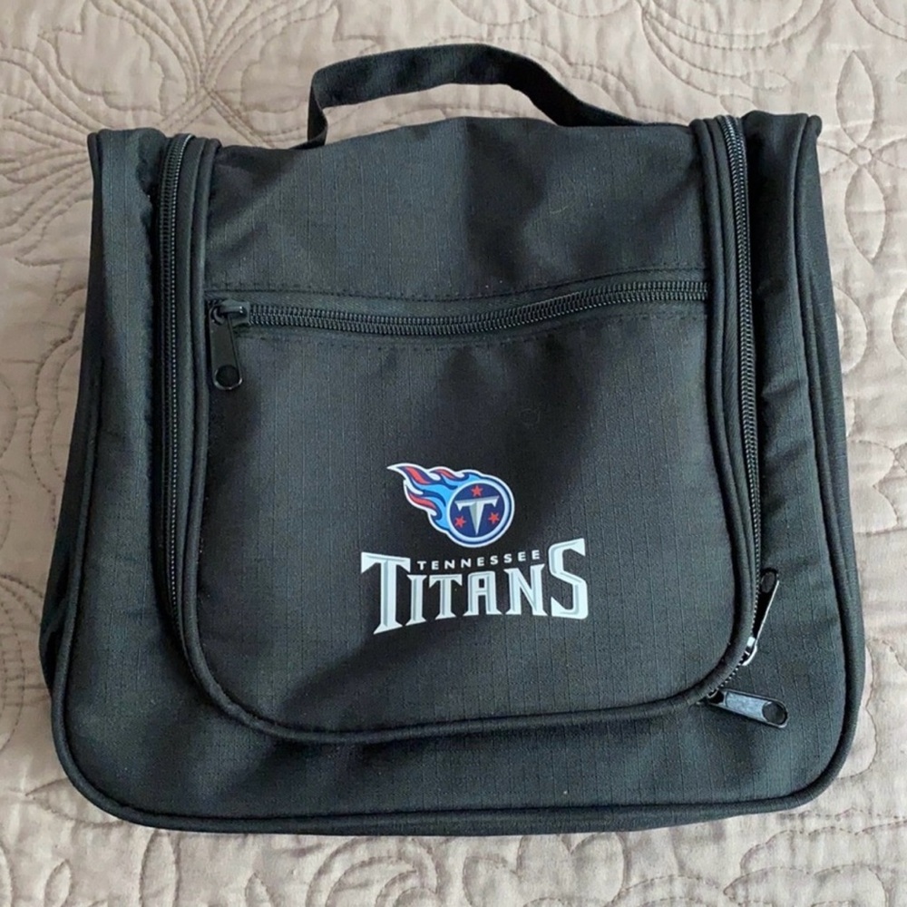 Black Tennessee Titans Toiletry Bag - New - NFL